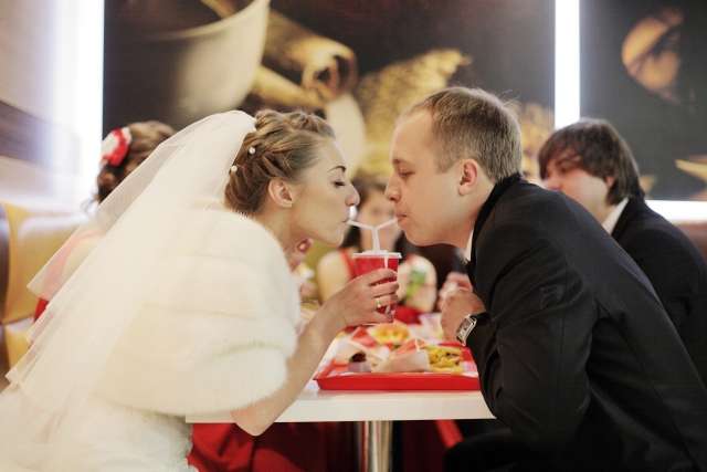 結婚直前なのに迷いが なぜ 自信持って結婚を迎える方法 占いのウラッテ