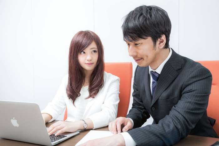 片思い中の男性向け 恋愛を成功させるコツと女性に好かれるテクニック 占いのウラッテ 片思い中の男性向け 恋愛を成功させるコツと女性に好かれるテクニック 占いのウラッテ