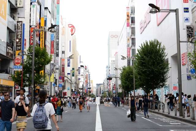 新宿マルイにある占い館 鳳占やかた の当たる占い師 口コミ 占いのウラッテ