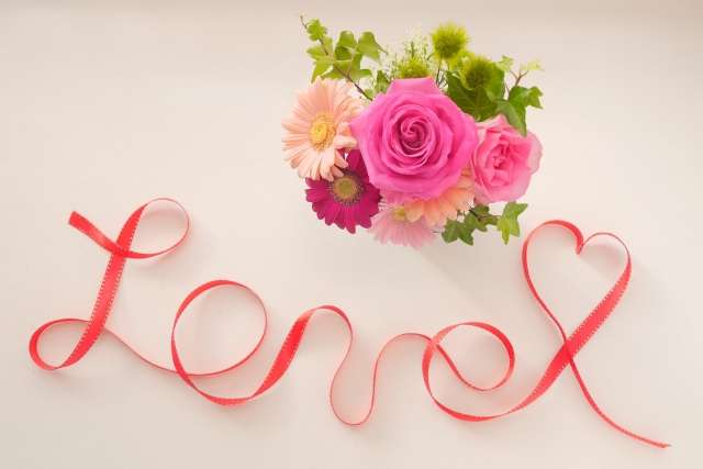 いつまでも結婚に踏み切れない女の心理とは 決断するきっかけ 占いのウラッテ