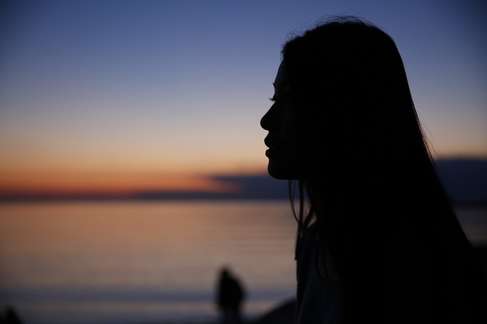 私がいるのになんで目移り?デート中なのに他の女を見る心理 | ウラッテ