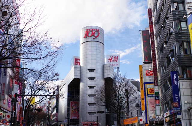 渋谷で当たる話題の占い館『きらら館』の魅力＆人気占い師