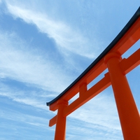 京都にある芸能人も訪れるパワースポット…車折神社のご利益とは