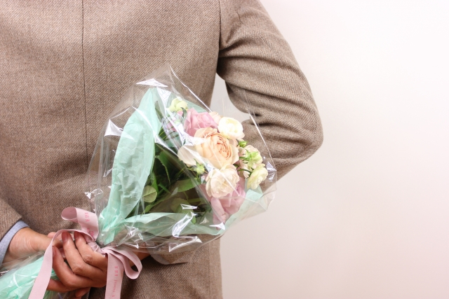 結婚に対してどう思ってる B型男がプロポーズを決意するきっかけ 占いのウラッテ 結婚に対してどう思ってる B型男がプロポーズを決意するきっかけ 占いのウラッテ