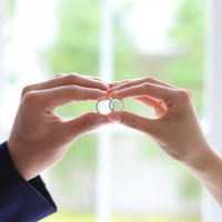 離婚をしたら結婚指輪はどうする？手放し方と注意点