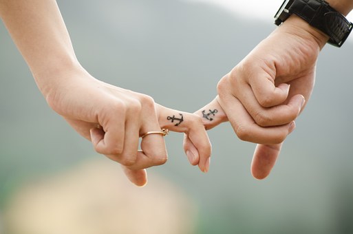 パートナーと恋人の決定的な違いはこれ 人生のパートナーを探す方法 占いのウラッテ